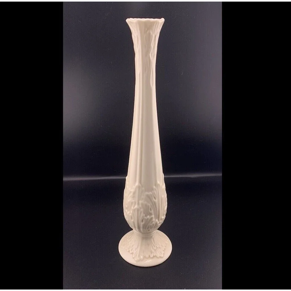 Vintage 1970's Lenox Cream Colored Embossed Bud Floral Vase Home Decor Accent